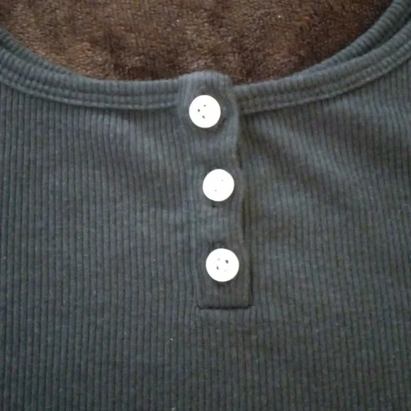 American Eagle crop top tank top - Picture 2 of 5